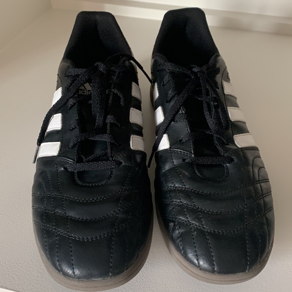 Adidas Goletto II Shoes (like new) - Picture 4 of 10